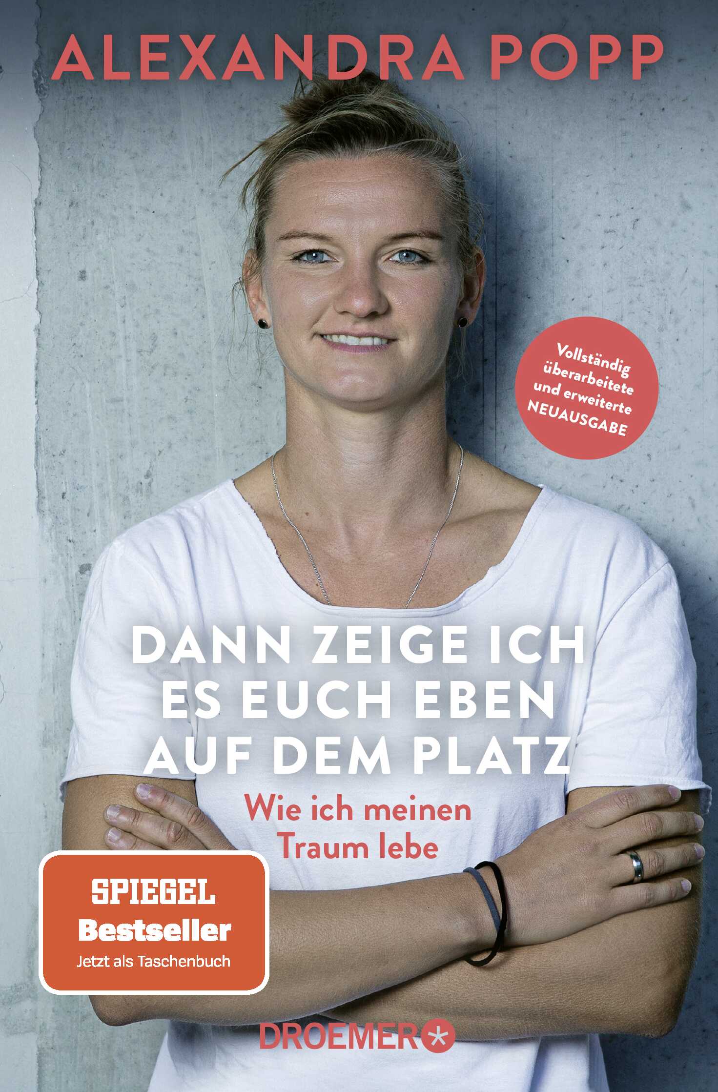 von Alexandra Popp, zusammen mit Mara Pfeiffer: Dann zeige ich es euch eben auf dem Platz